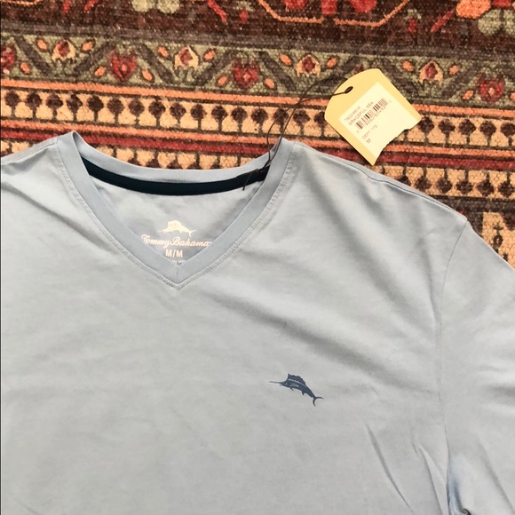 Tommy Bahama V Neck Tee - Picture 2 of 4